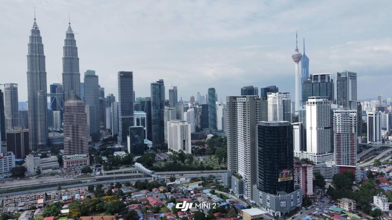 Legasi Kampung Baru Guesthouse กัวลาลัมเปอร์ ภายนอก รูปภาพ